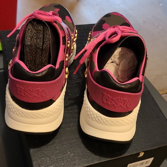 SOLD ASH - Picture 5 of 7